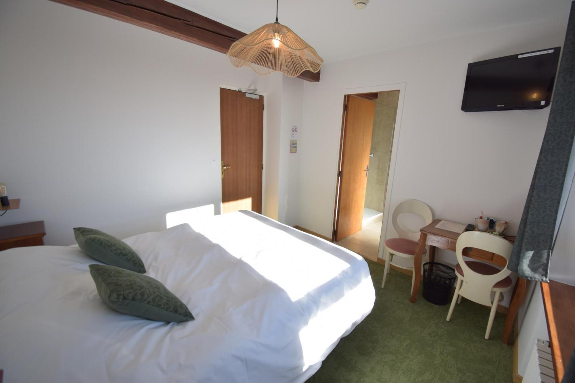 Hotel Les Chenets Saint-Julien-en-Champsaur Esterno foto