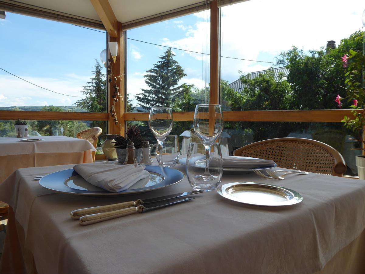 Hotel Les Chenets Saint-Julien-en-Champsaur Esterno foto