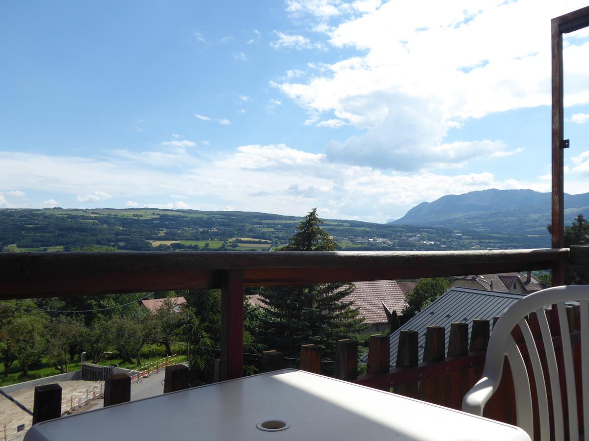 Hotel Les Chenets Saint-Julien-en-Champsaur Esterno foto